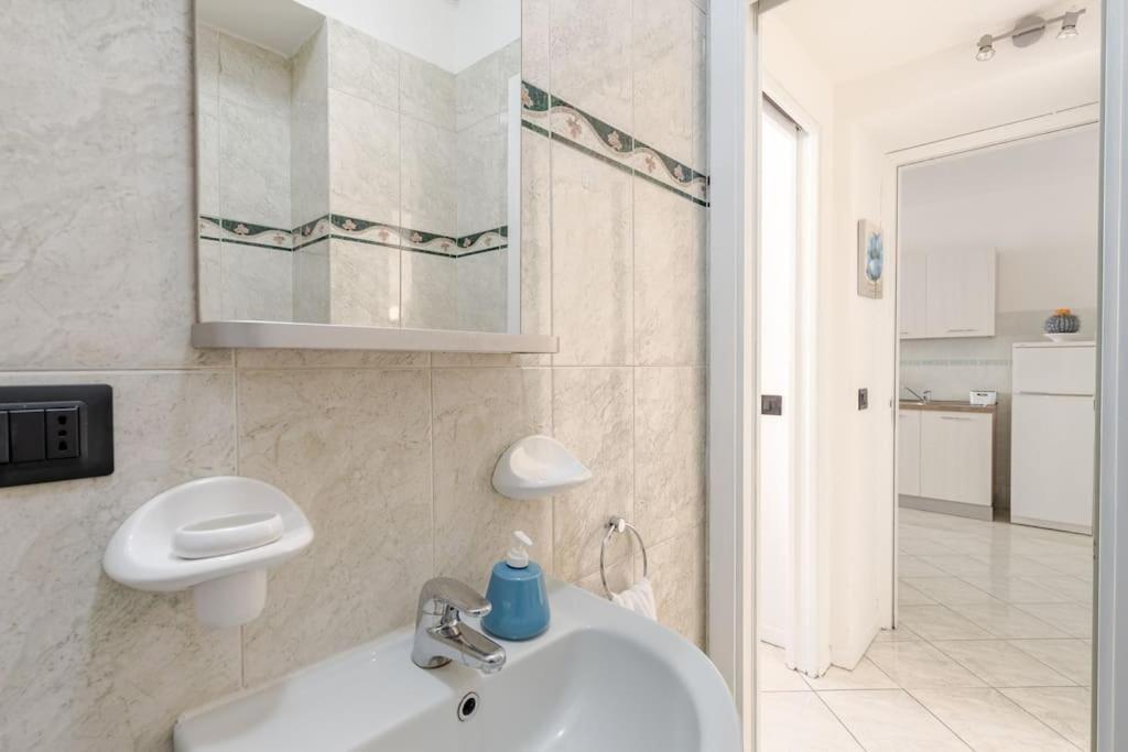 Casa Regina 3, Nel Centro Di Alba! 아파트 외부 사진