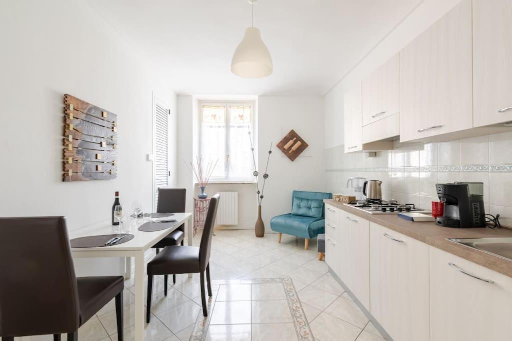 Casa Regina 3, Nel Centro Di Alba! 아파트 외부 사진